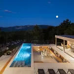 Holiday home Mons Caldera *